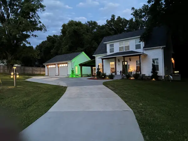 4049 Hampshire Pike, Hampshire, TN 38461