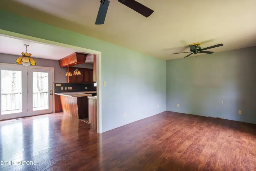 405 Dogleg Drive, Livingston, TN 38570 - #2