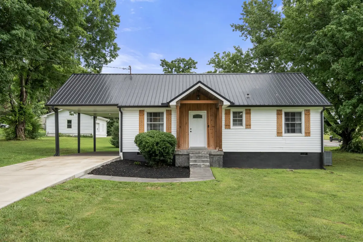 100 Brook Dr, Dickson, TN 37055 - #1