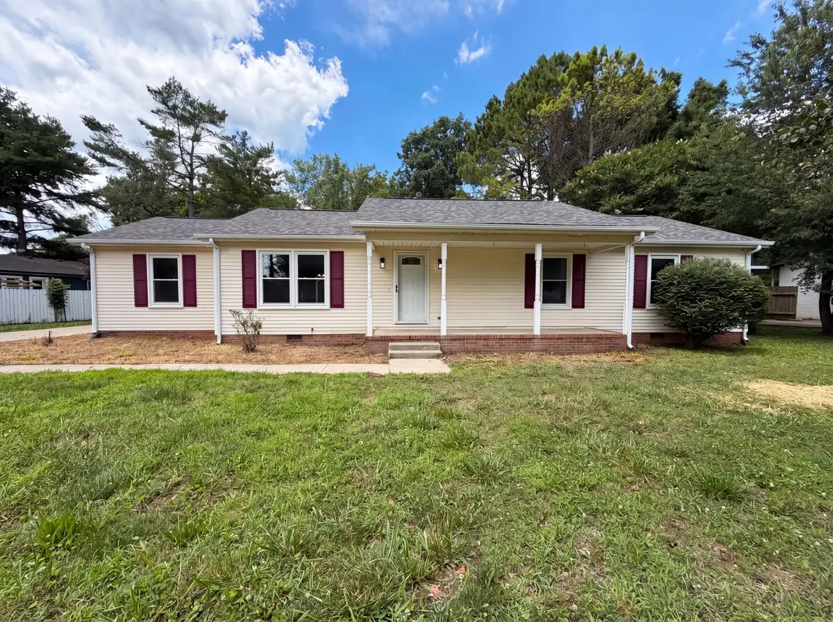 4023 Cavalier Dr, Murfreesboro, TN 37129 - #1