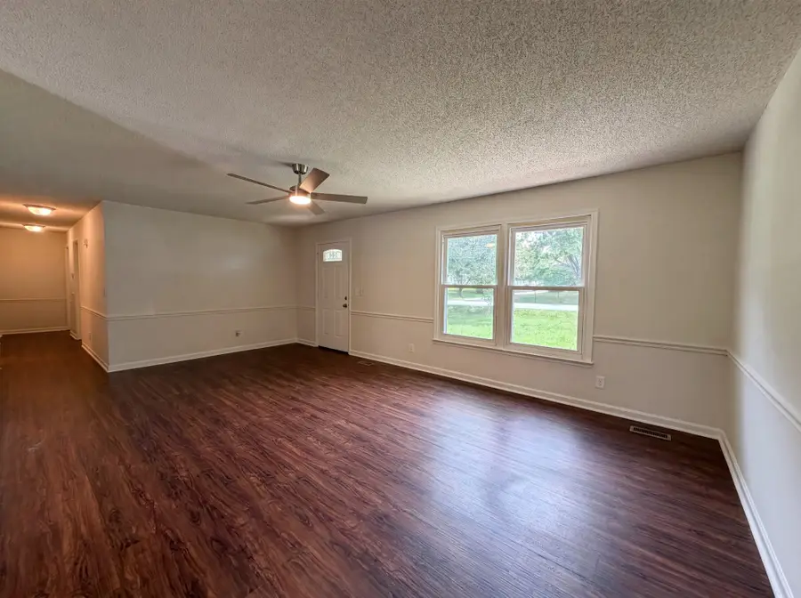 4023 Cavalier Dr, Murfreesboro, TN 37129 - #3