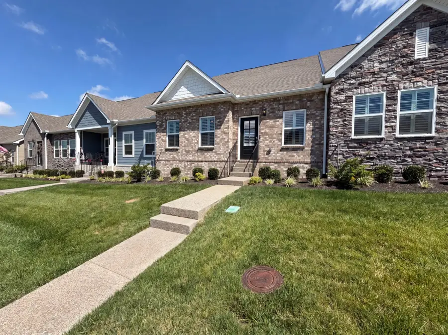 1520 Cedarbrooke Ln, Lebanon, TN 37090 - #2