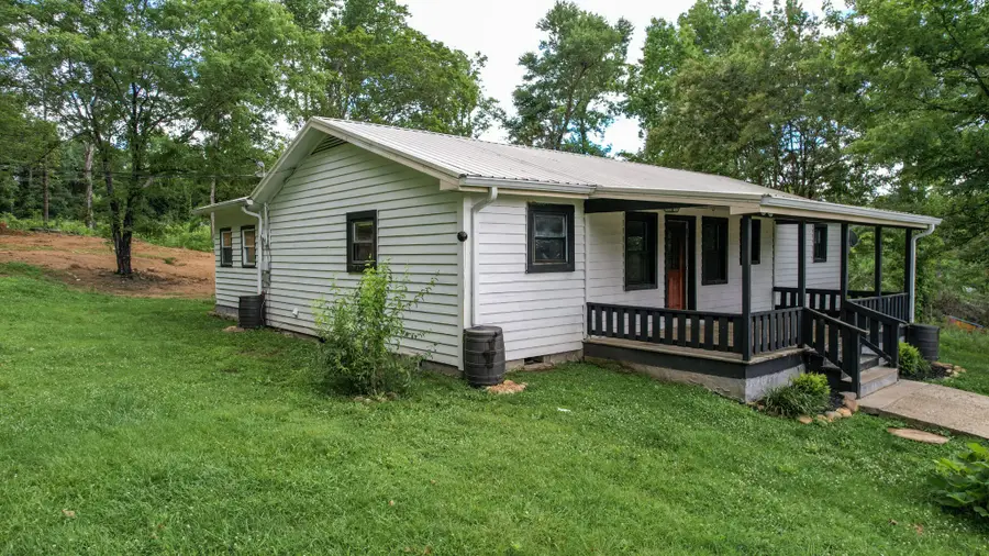 618 Carter Road Se, Cleveland, TN 37323 - #2
