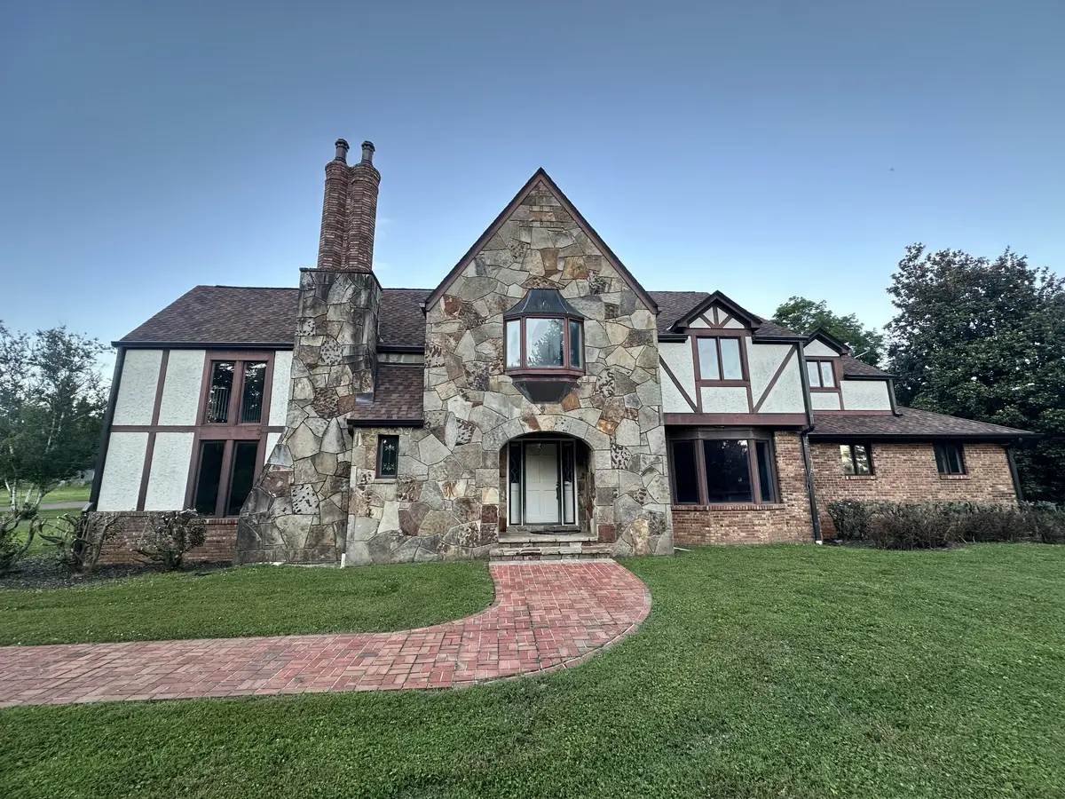 202 Oak Hill Dr, McMinnville, TN 37110 - #1