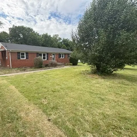 400 Neely Ave, Shelbyville, TN 37160 - #3