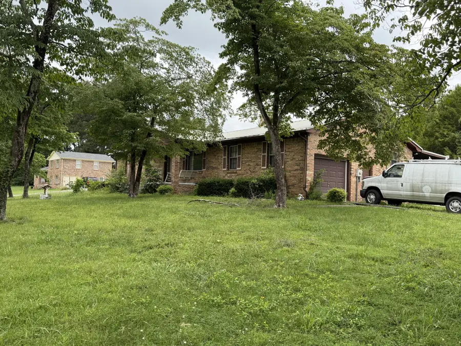 259 Locke Bend Rd, McMinnville, TN 37110 - #2