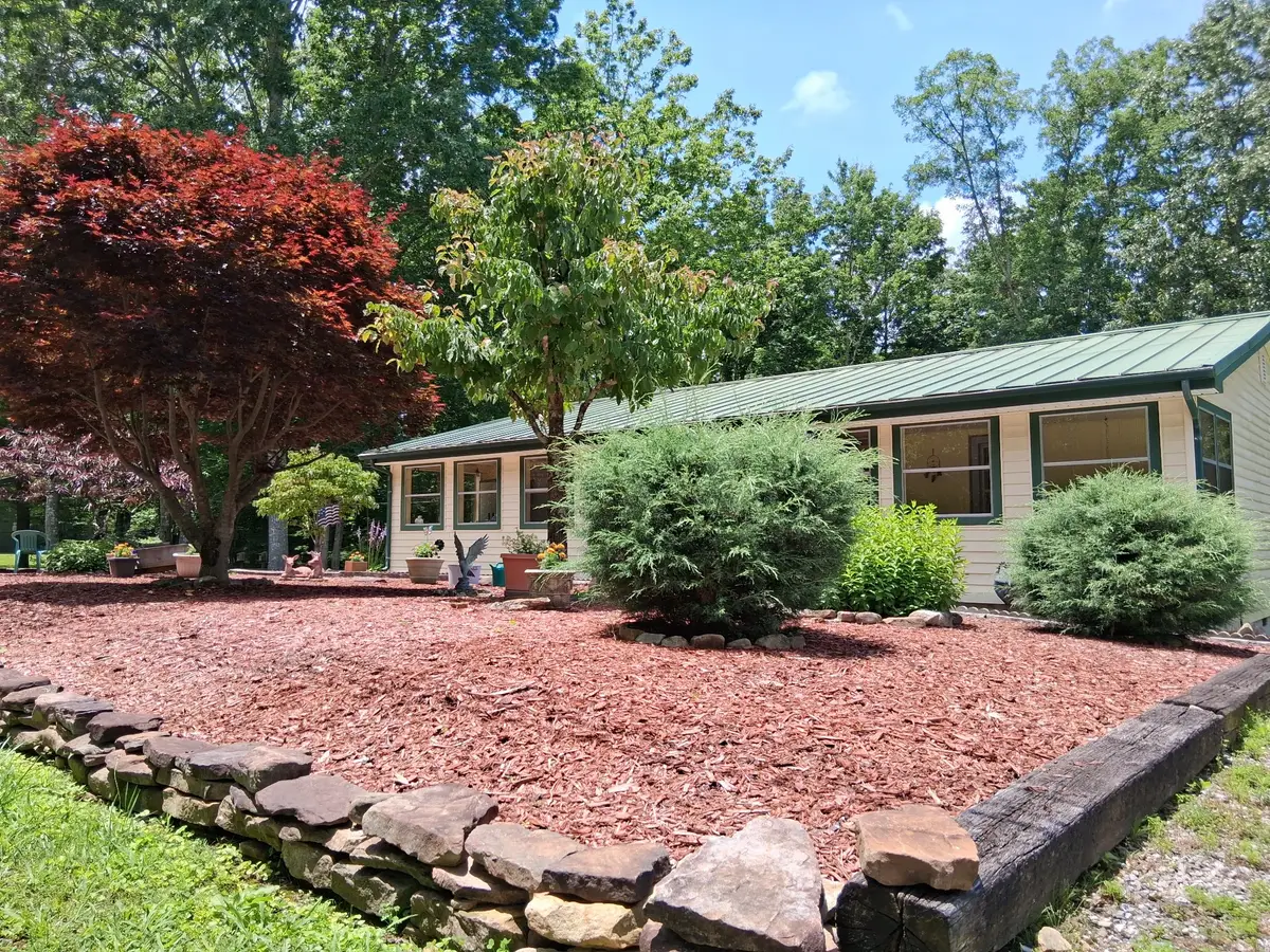 2301 Holly St, Signal Mountain, TN 37377 - #1