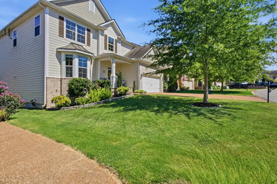 5006 Colton Dr, Spring Hill, TN 37174 - #2