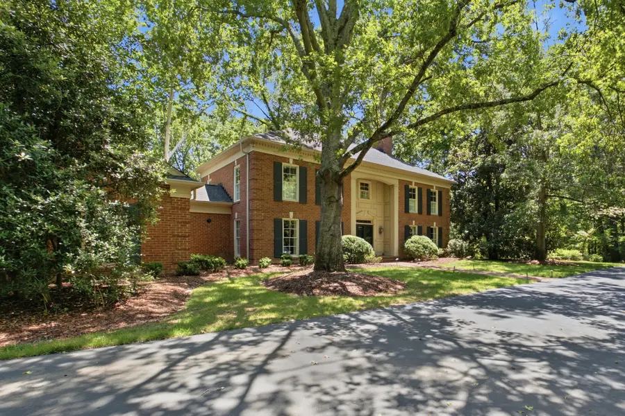 4383 Chickering Ln, Nashville, TN 37215 - #3
