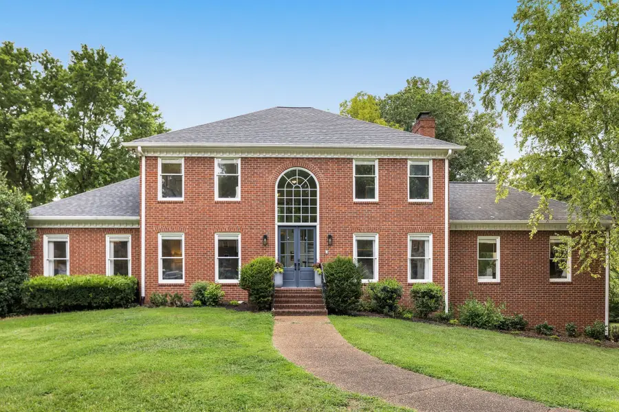 9318 Navaho Dr, Brentwood, TN 37027 - #2