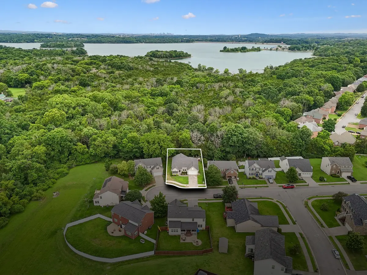 2909 Cherrybark Ct, Hermitage, TN 37076 - #1