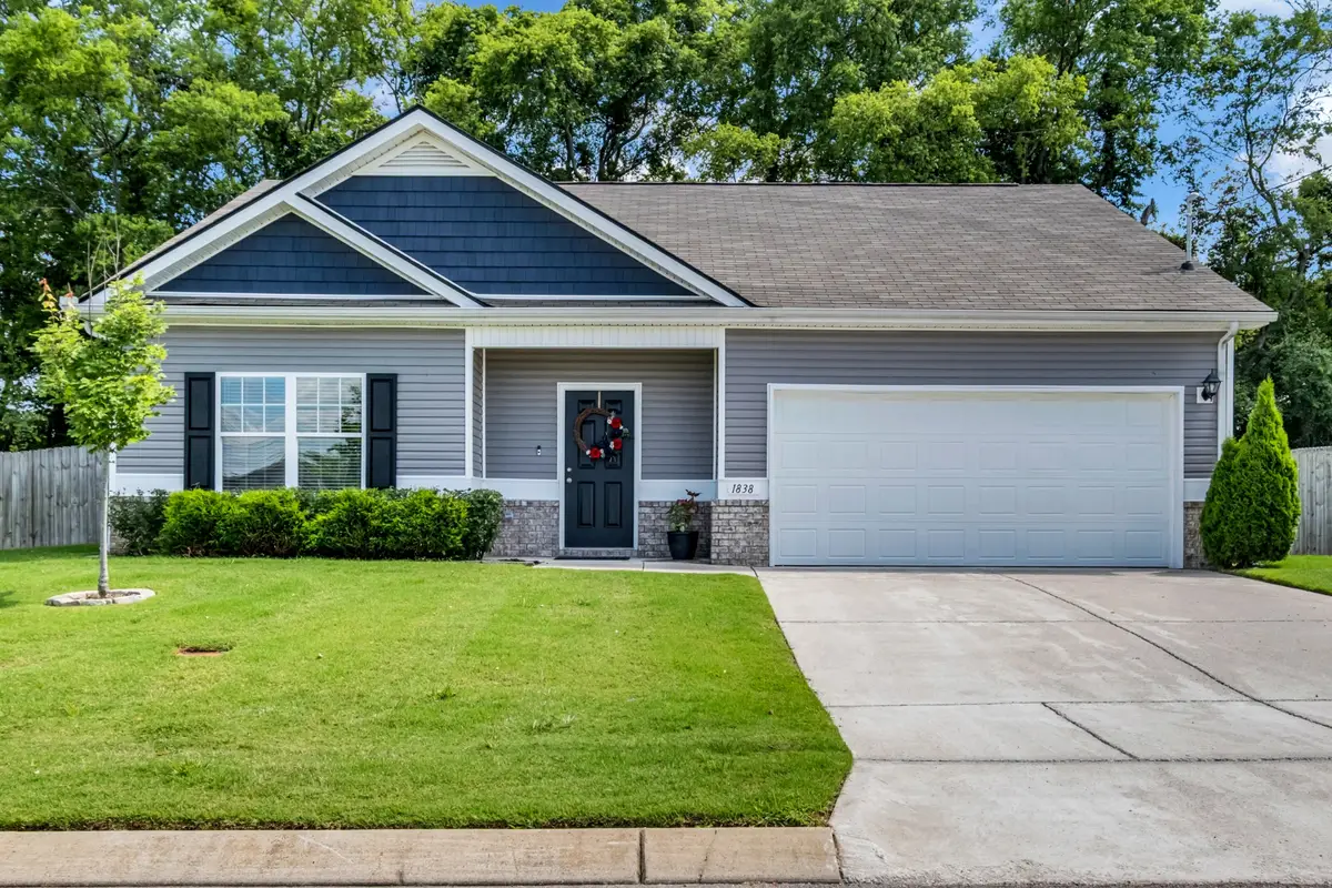 1838 Holdens Holw, Columbia, TN 38401 - #1