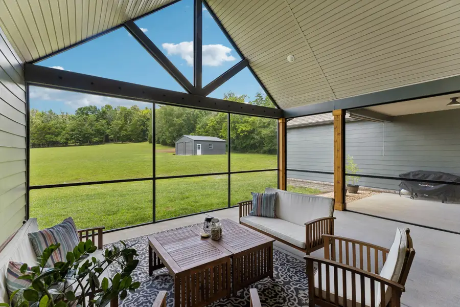 1495 Jacobs Rd, Columbia, TN 38401 - #2