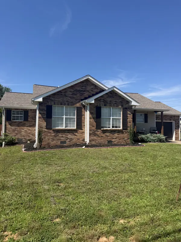 1033 Tylertown Rd, Clarksville, TN 37040