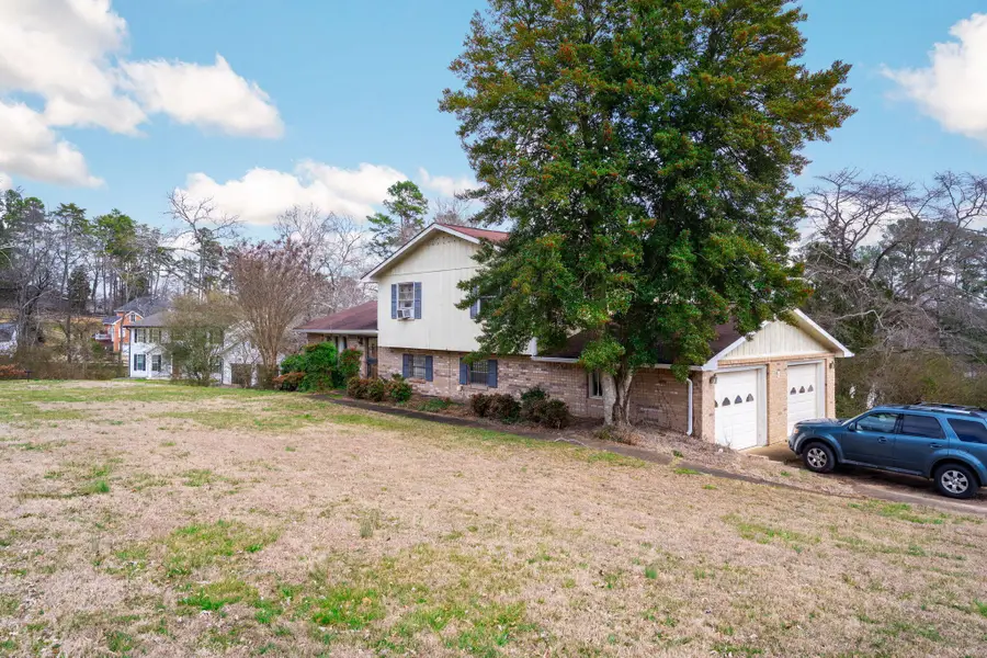 8700 Reba Lane, Hixson, TN 37343 - #3