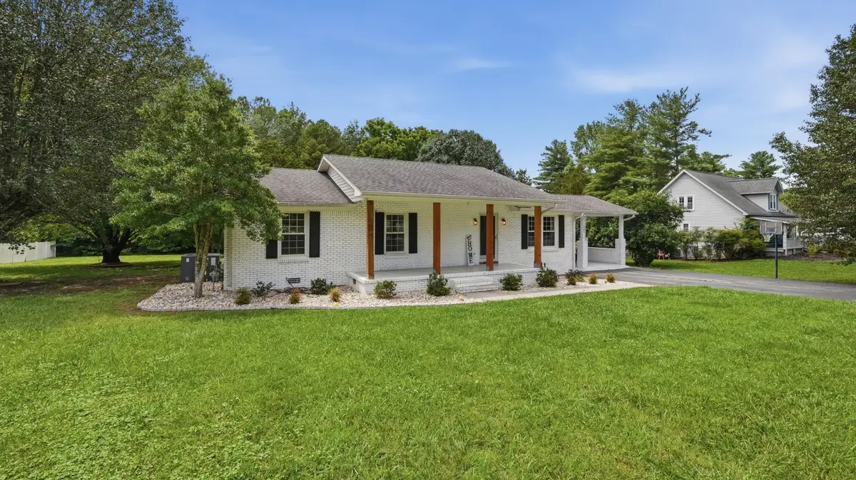 261 Hillcrest Rd, Manchester, TN 37355 - #1