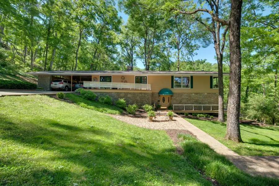 945 Forest Acres Ct, Nashville, TN 37220 - #2