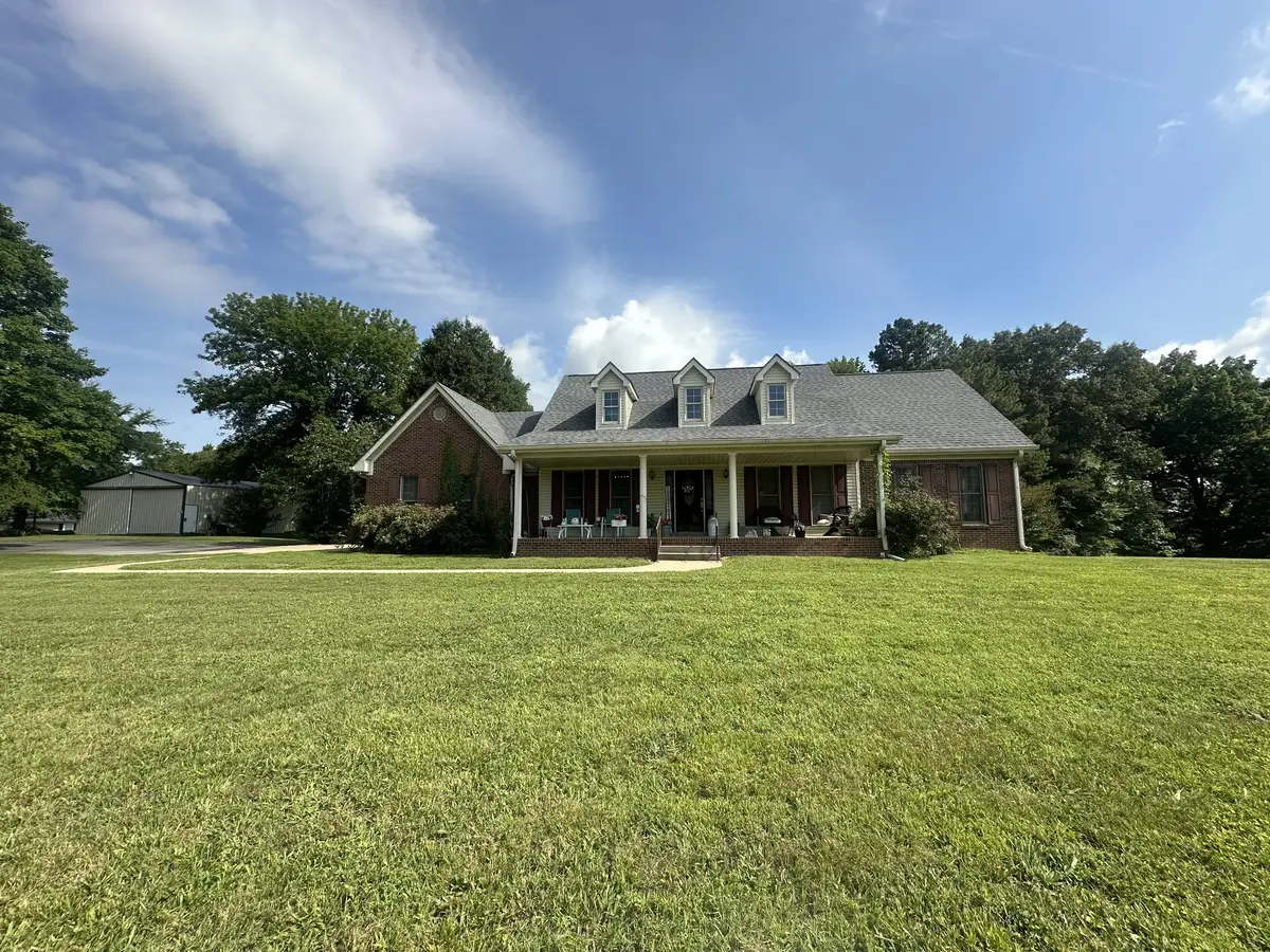 2230 Bend Rd, Clarksville, TN 37040 - #1