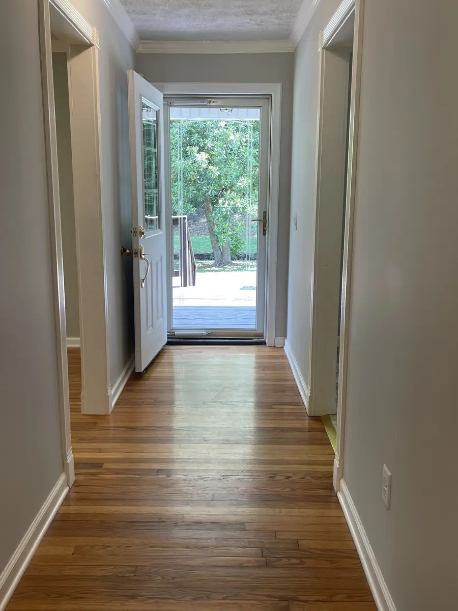 401 Mcclure St, Red Boiling Springs, TN 37150 - #3