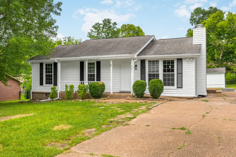3221 Cedar Ridge Rd, Nashville, TN 37214 - #3