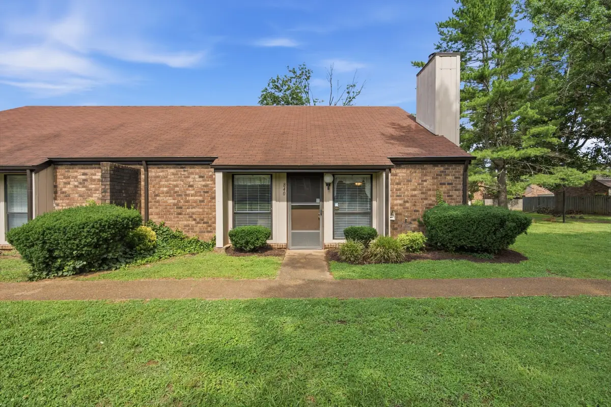 840 Old Coach Ct, Hermitage, TN 37076 - #1