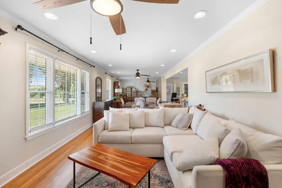 3013 Stanwyck Dr, Nashville, TN 37207 - #3