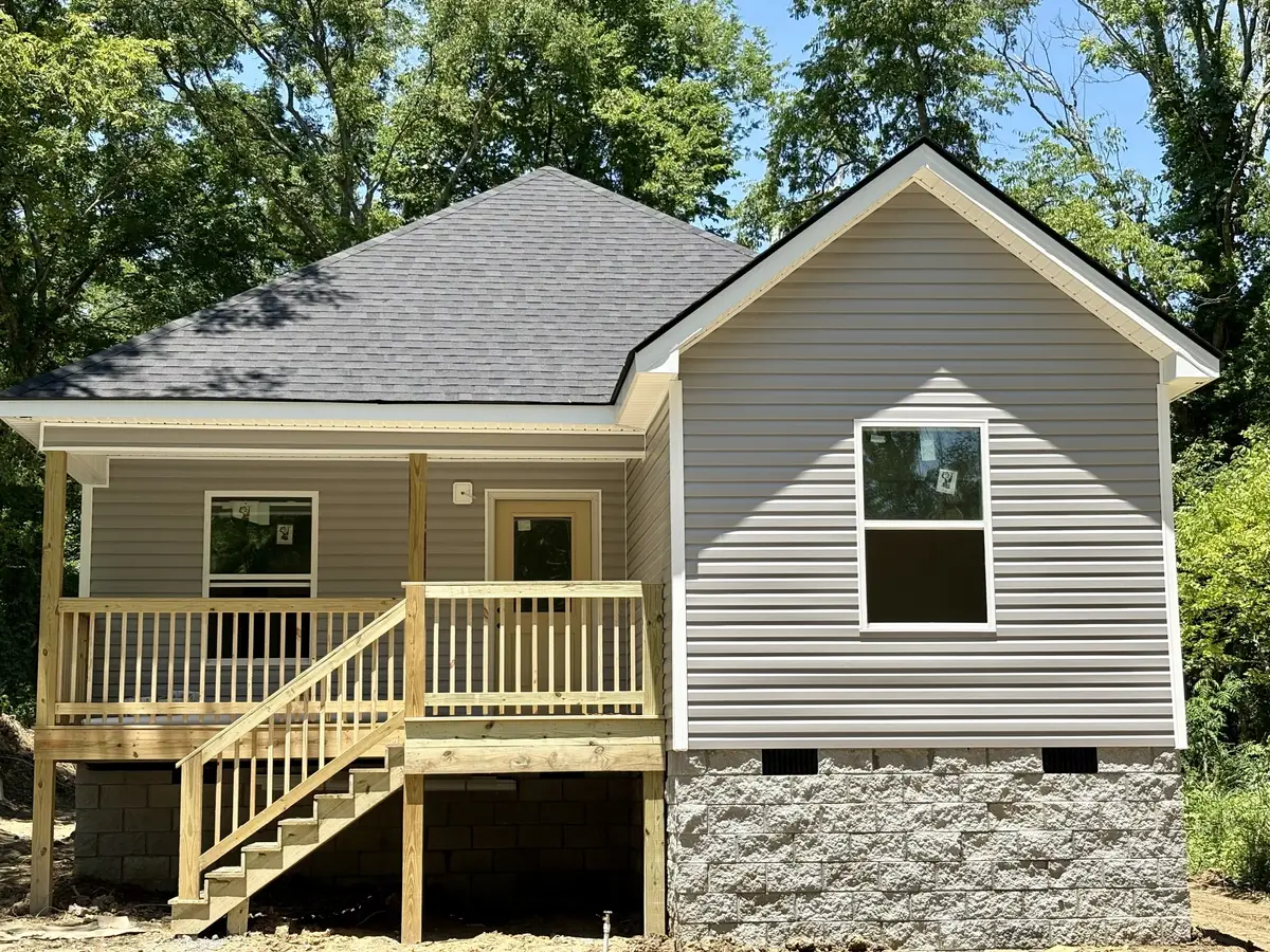 308 Hannah St, Bell Buckle, TN 37020 - #1