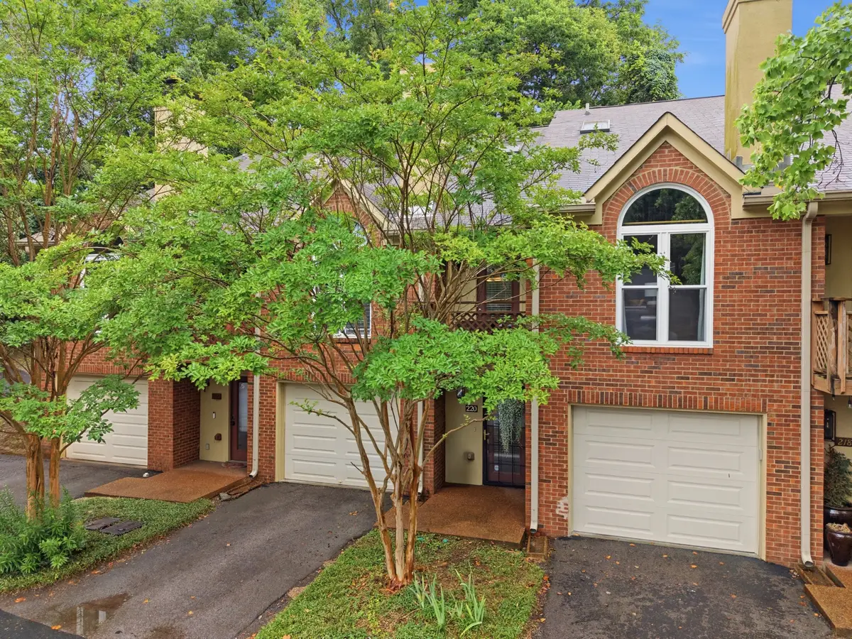 220 Riverstone Ct, Nashville, TN 37214 - #1