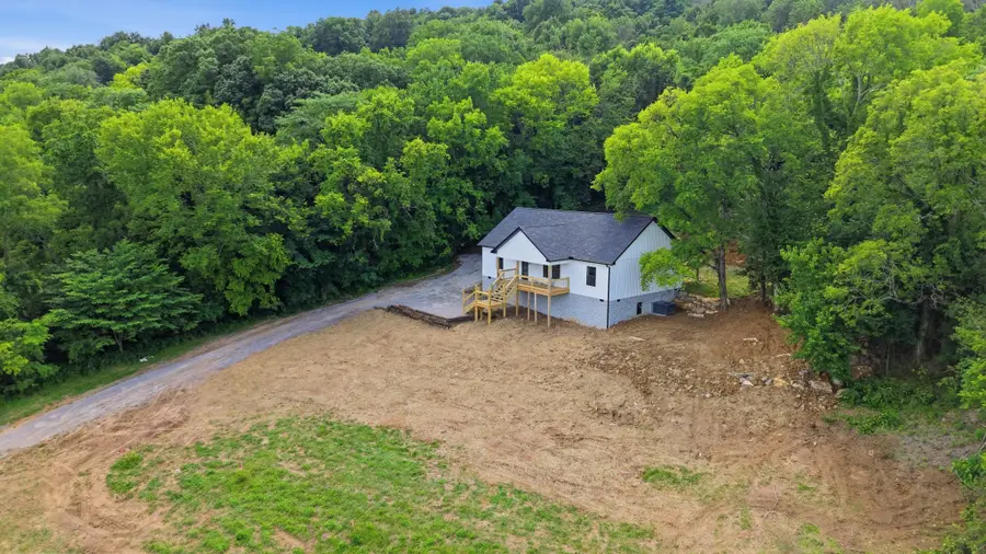 1190 Patton Hollow Rd, Watertown, TN 37184 - #2