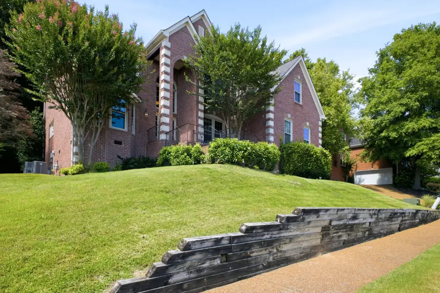 568 Brixham Park Dr, Franklin, TN 37069 - #3