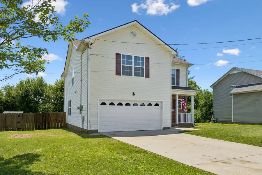 990 Silty Dr, Clarksville, TN 37042 - #3