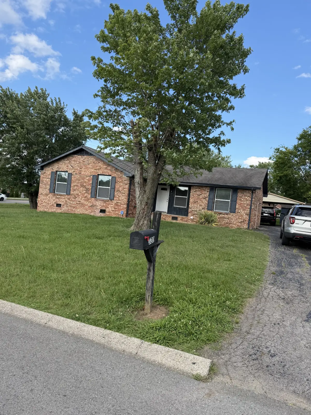 120 Overlook Dr, Hendersonville, TN 37075 - #1