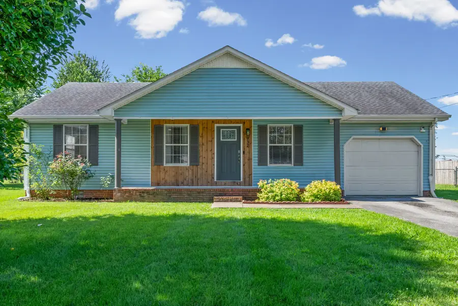 932 Linda Dr, Oak Grove, KY 42262 - #3