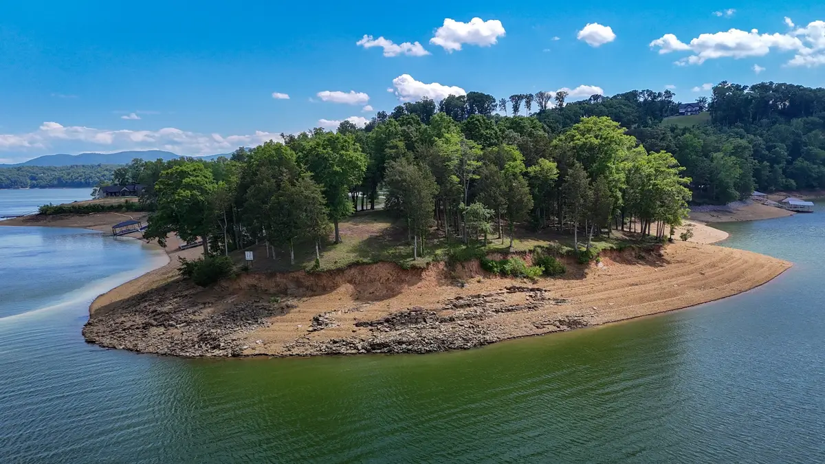 123 Ridge Point Trl, Dandridge, TN 37725 - #1