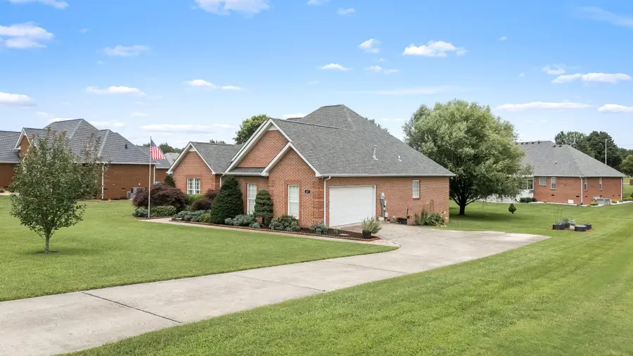 407 Ovoca Lake Road, Tullahoma, TN 37388 - #3