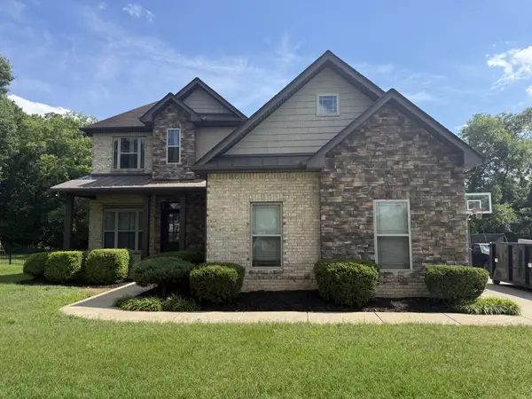 111 Tioga Ct, Murfreesboro, TN 37129