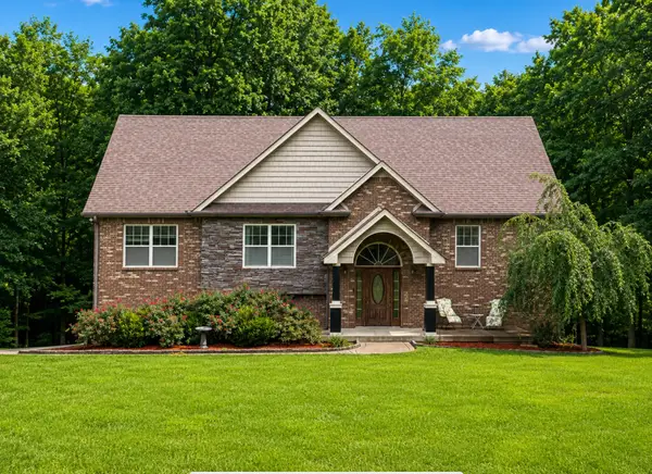 464 Salem Ridge Rd, Clarksville, TN 37040