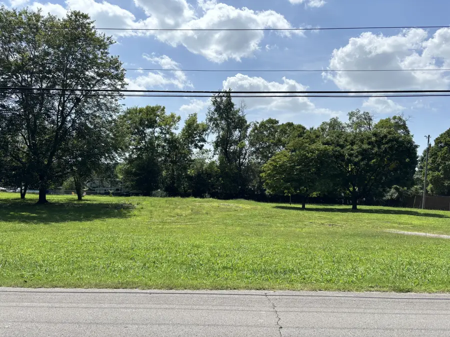 104 Mcarthur Dr, Old Hickory, TN 37138 - #2