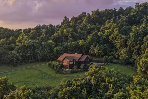 391 Bluestocking Hollow Rd, Shelbyville, TN 37160