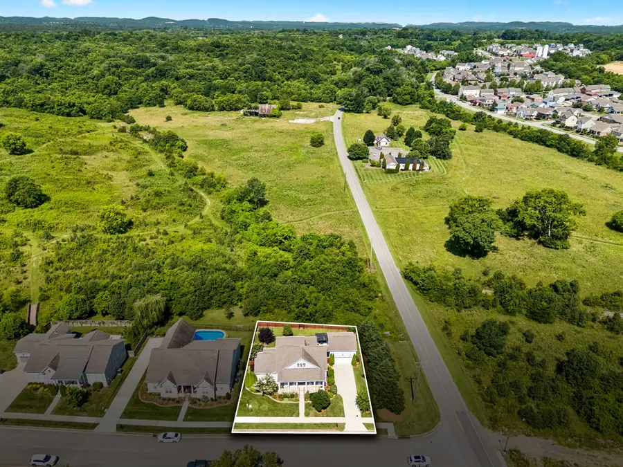 1104 Princeton Hills Dr, Nolensville, TN 37135 - #2