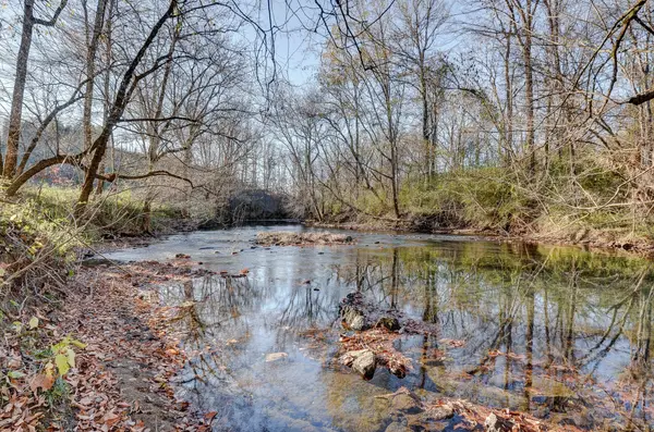 2800 Hills Creek Rd, McMinnville, TN 37110