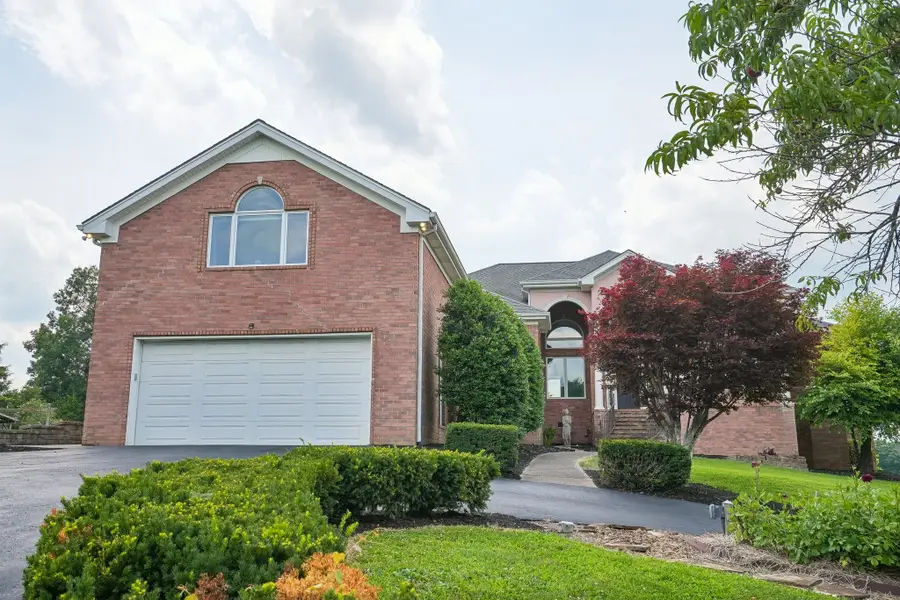 658 Hickory Ridge Rd, Gallatin, TN 37066 - #2