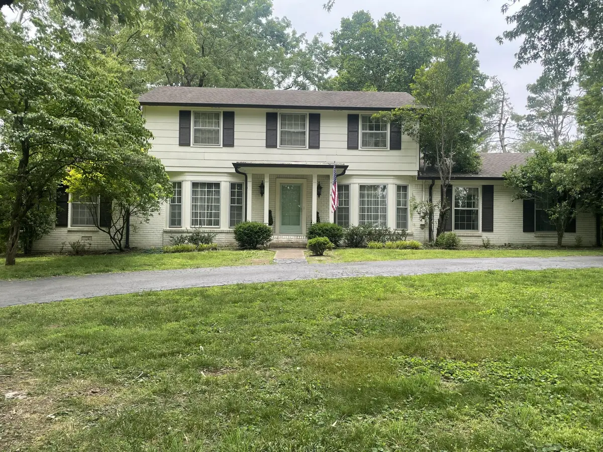 8119 Holly Rd, Brentwood, TN 37027 - #1