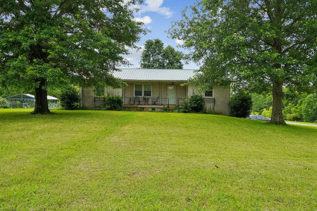 2165 Petty Rd, Charlotte, TN 37036 - #1