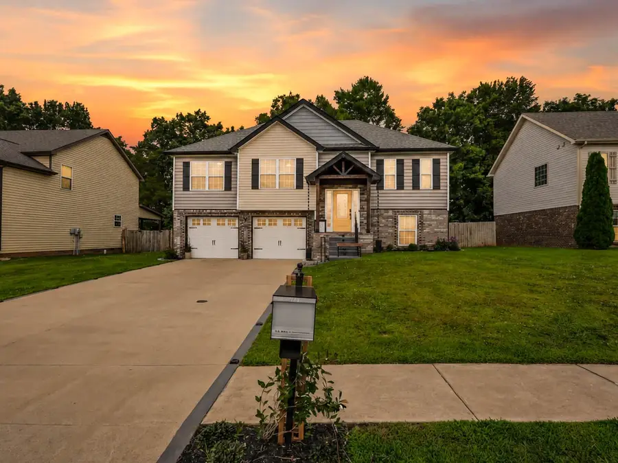 777 Banister Dr, Clarksville, TN 37042 - #2