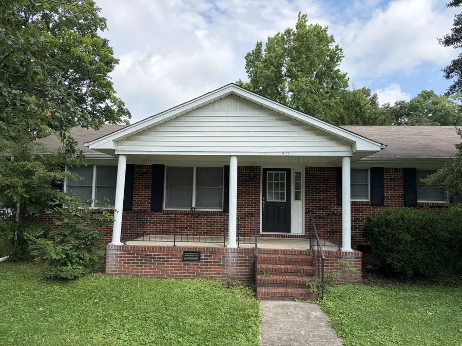 415 E Grundy St, Tullahoma, TN 37388 - #2