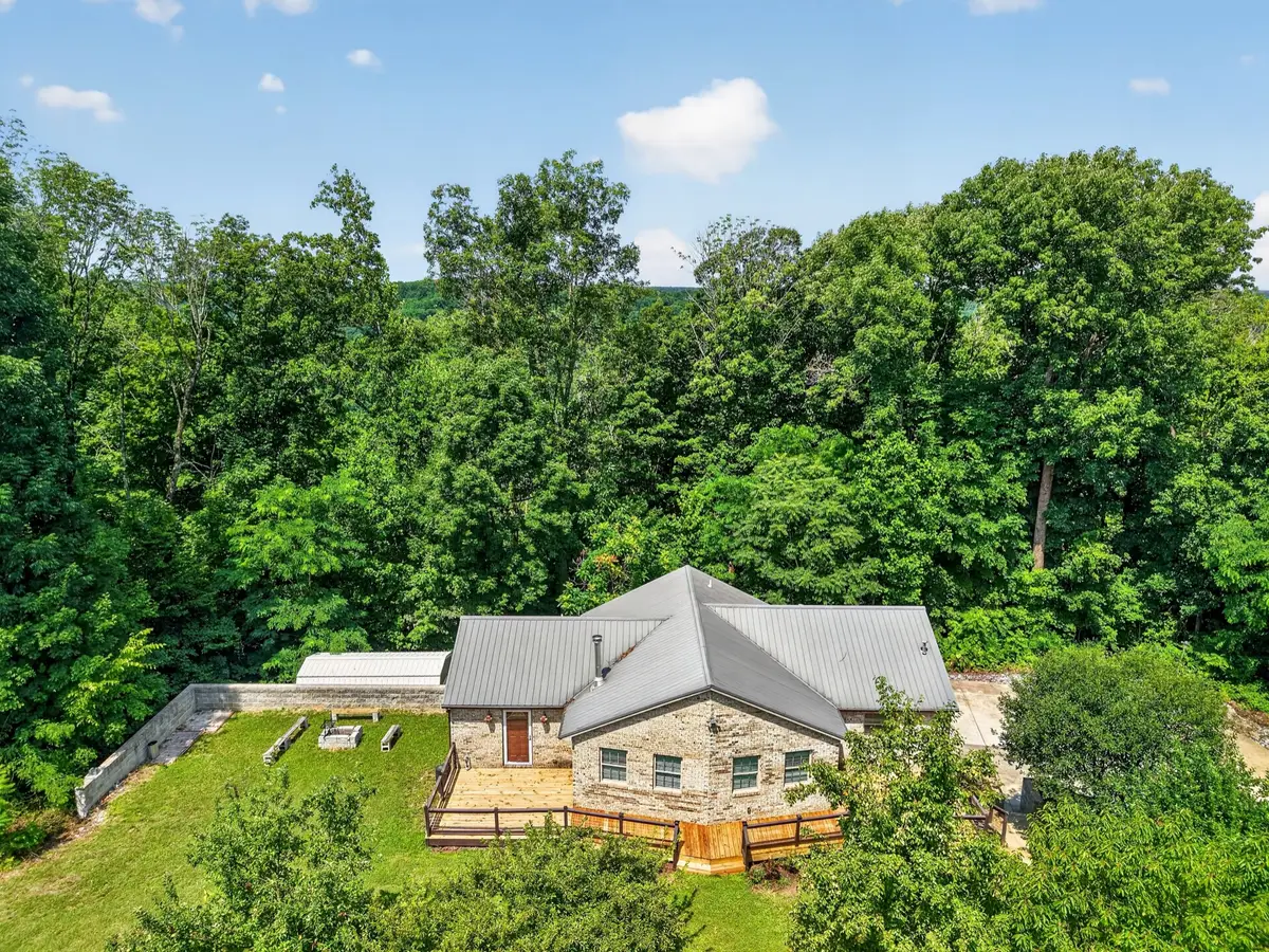 302 Swiper Dr, Smithville, TN 37166 - #1
