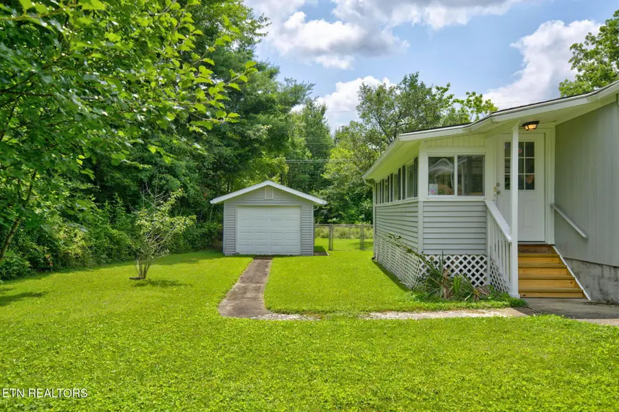 809 Spokane Lane, Crossville, TN 38572 - #2