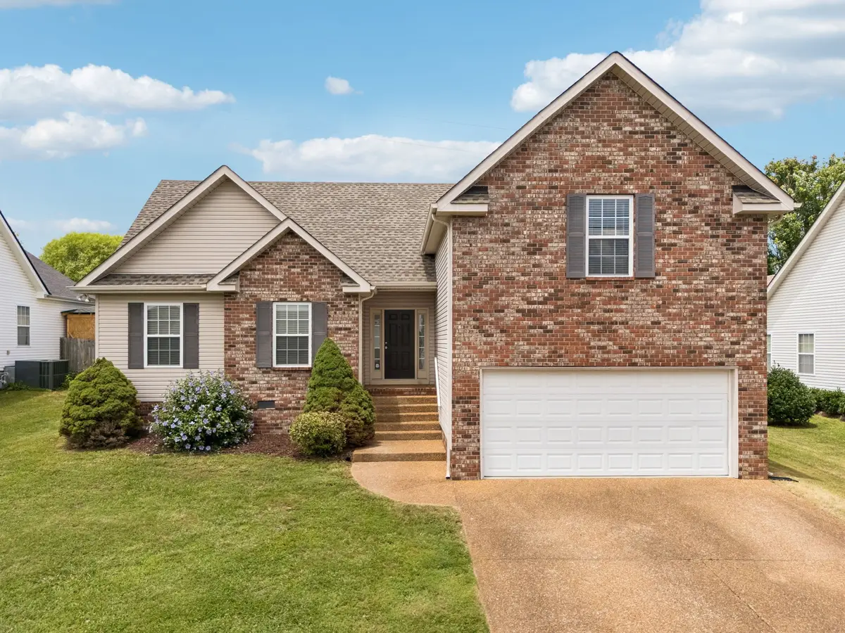 4008 Kristen St, Spring Hill, TN 37174 - #1