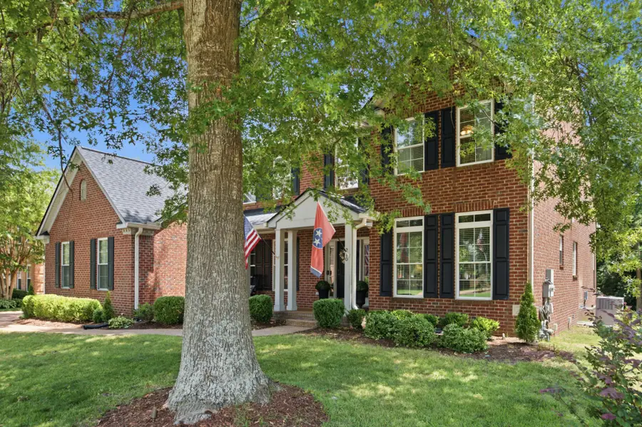 210 Stillcreek Dr, Franklin, TN 37064 - #2